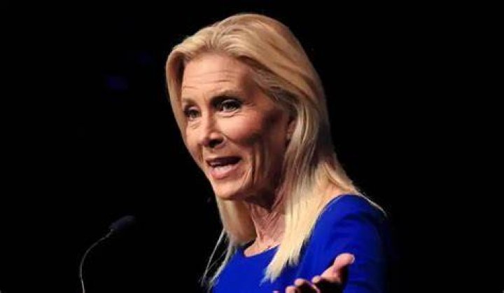 Donna Deegan Biography, Age, Height, Husband, Net Worth, Family