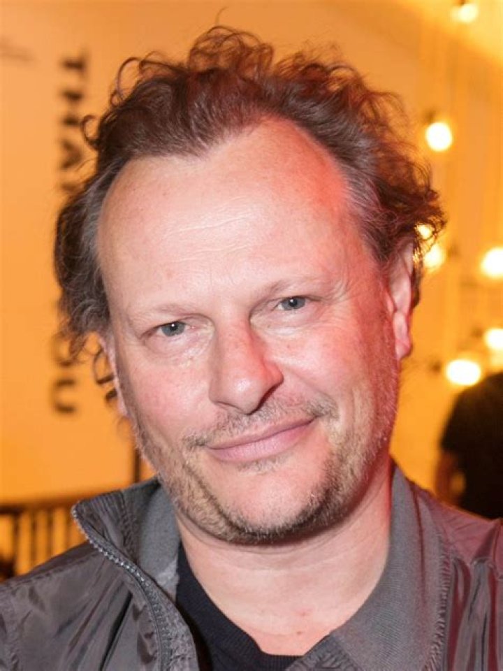 Neil Stuke Biography, Age, Height, Wife, Net Worth, Family