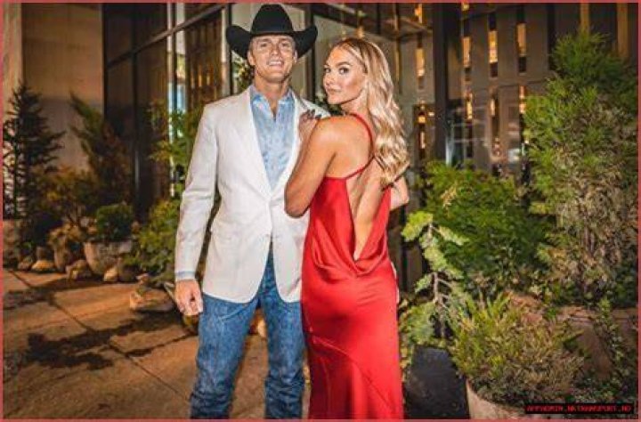Robert Kerman Biography, Age, Height, Wife, Net Worth, Family