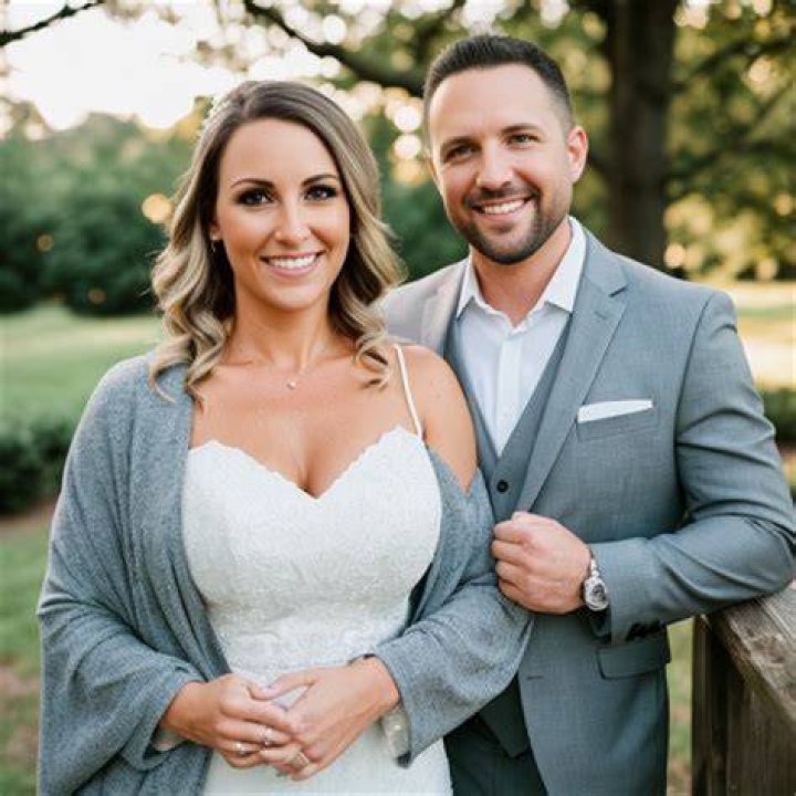 Shelley Looney Biography, Age, Height, Husband, Net Worth, Family
