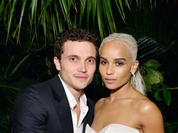 Zoë Kravitz Biography, Age, Height, Husband, Net Worth, Family